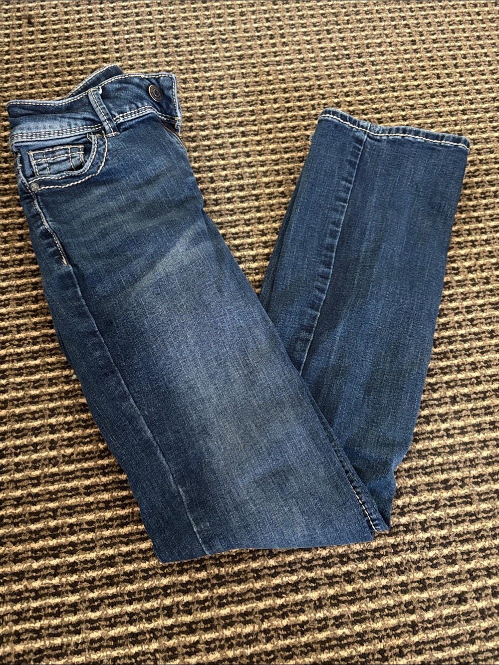 Women’s Boot-Cut Stretch Jeans in Dark Blue